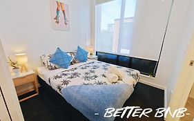 The Elegant Corner